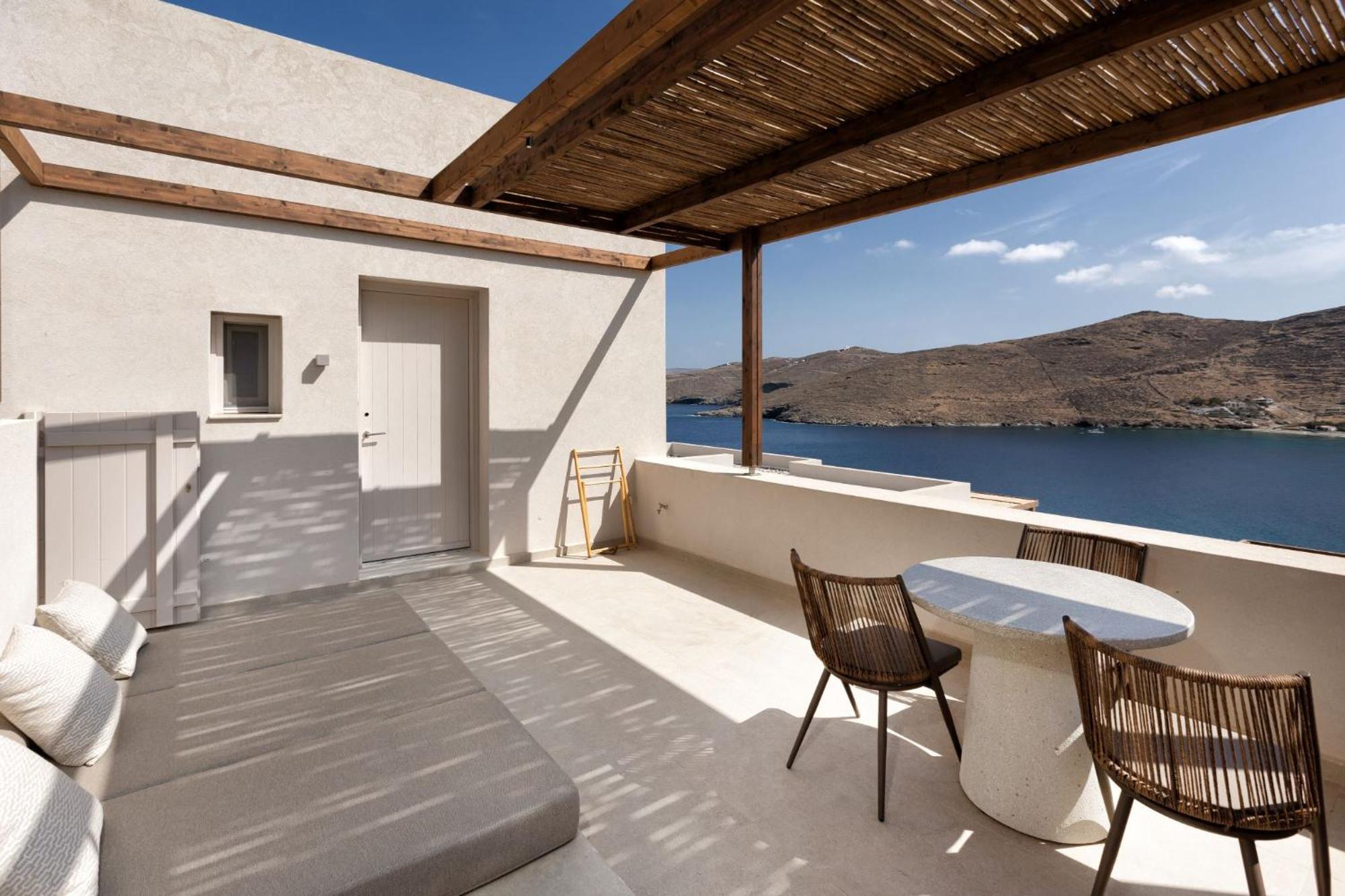 Yfes Hotel Kythnos Ngoại thất bức ảnh