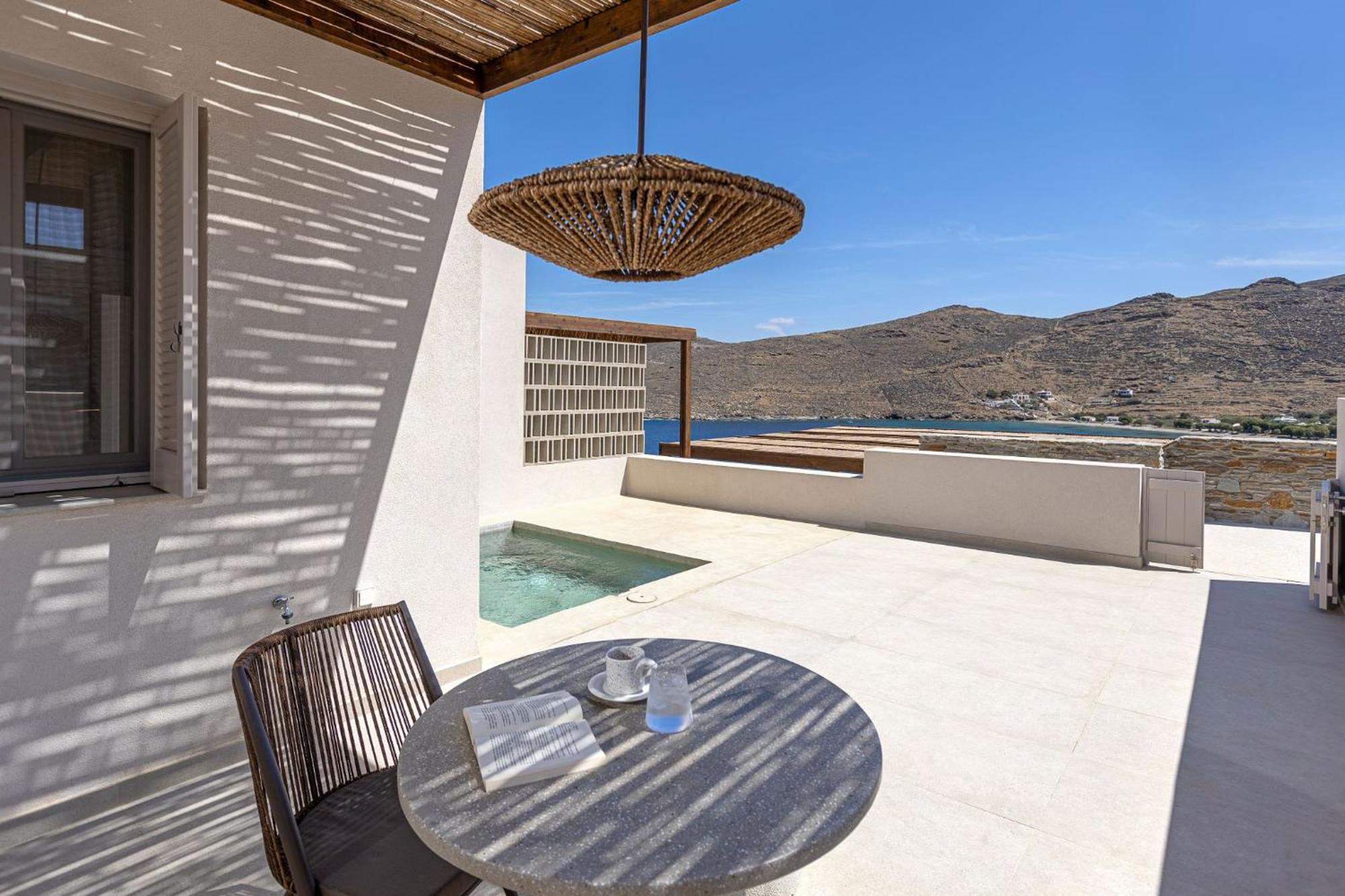 Yfes Hotel Kythnos Ngoại thất bức ảnh