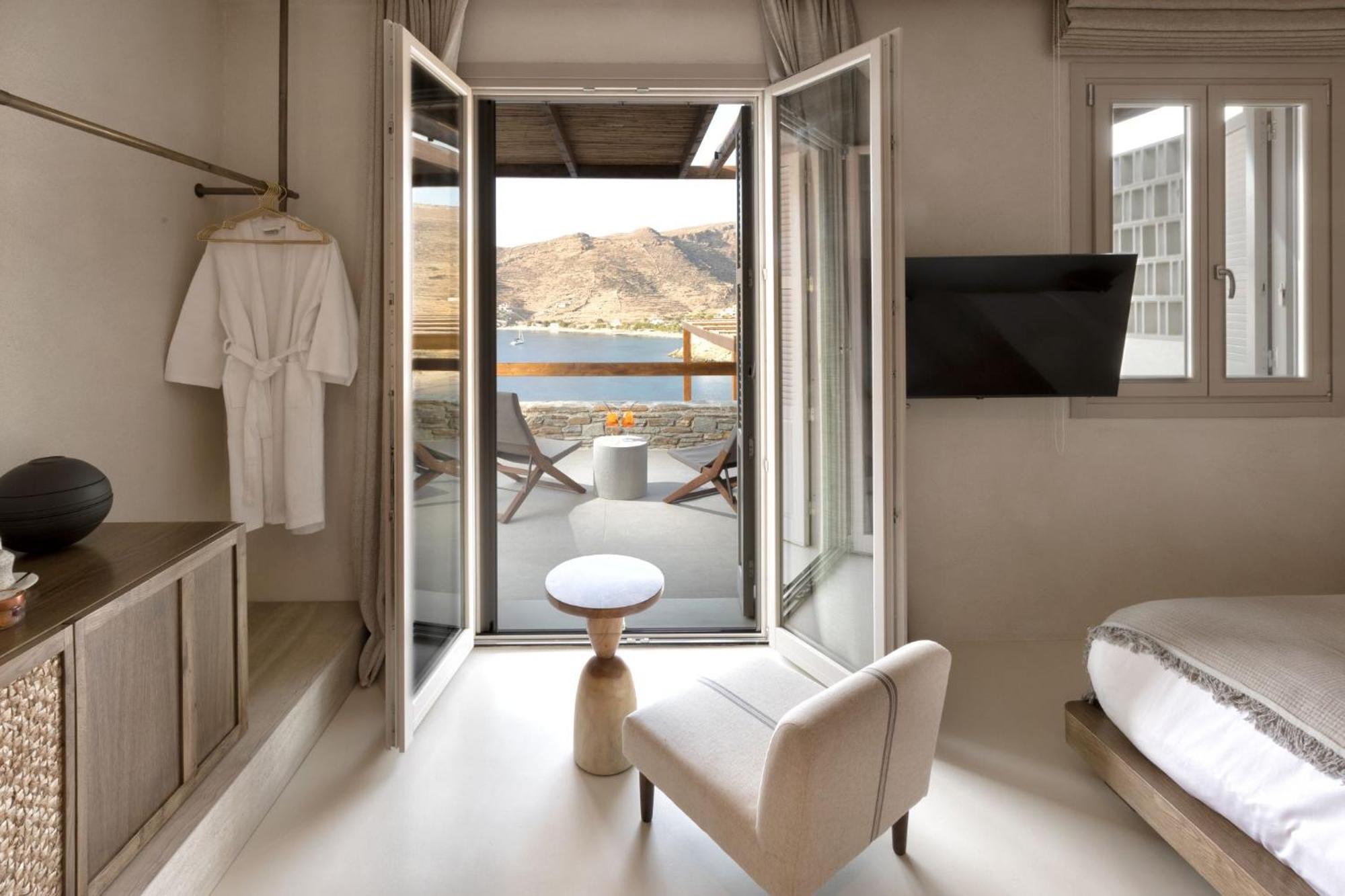 Yfes Hotel Kythnos Ngoại thất bức ảnh